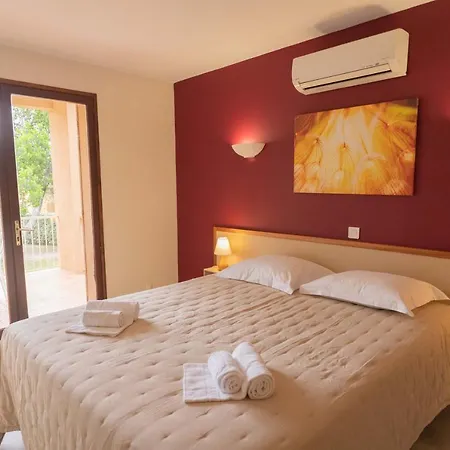 Mare E Sole * Taglio-Isolaccio